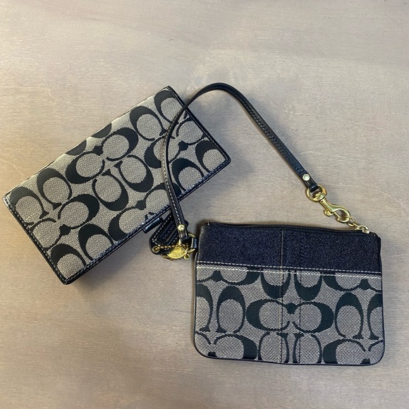 Coach Handbags - Coach checkbook cover and wristlet‎